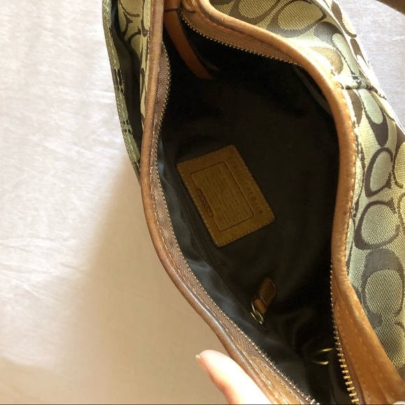 Authentic Coach handbag - Picture 3 of 5